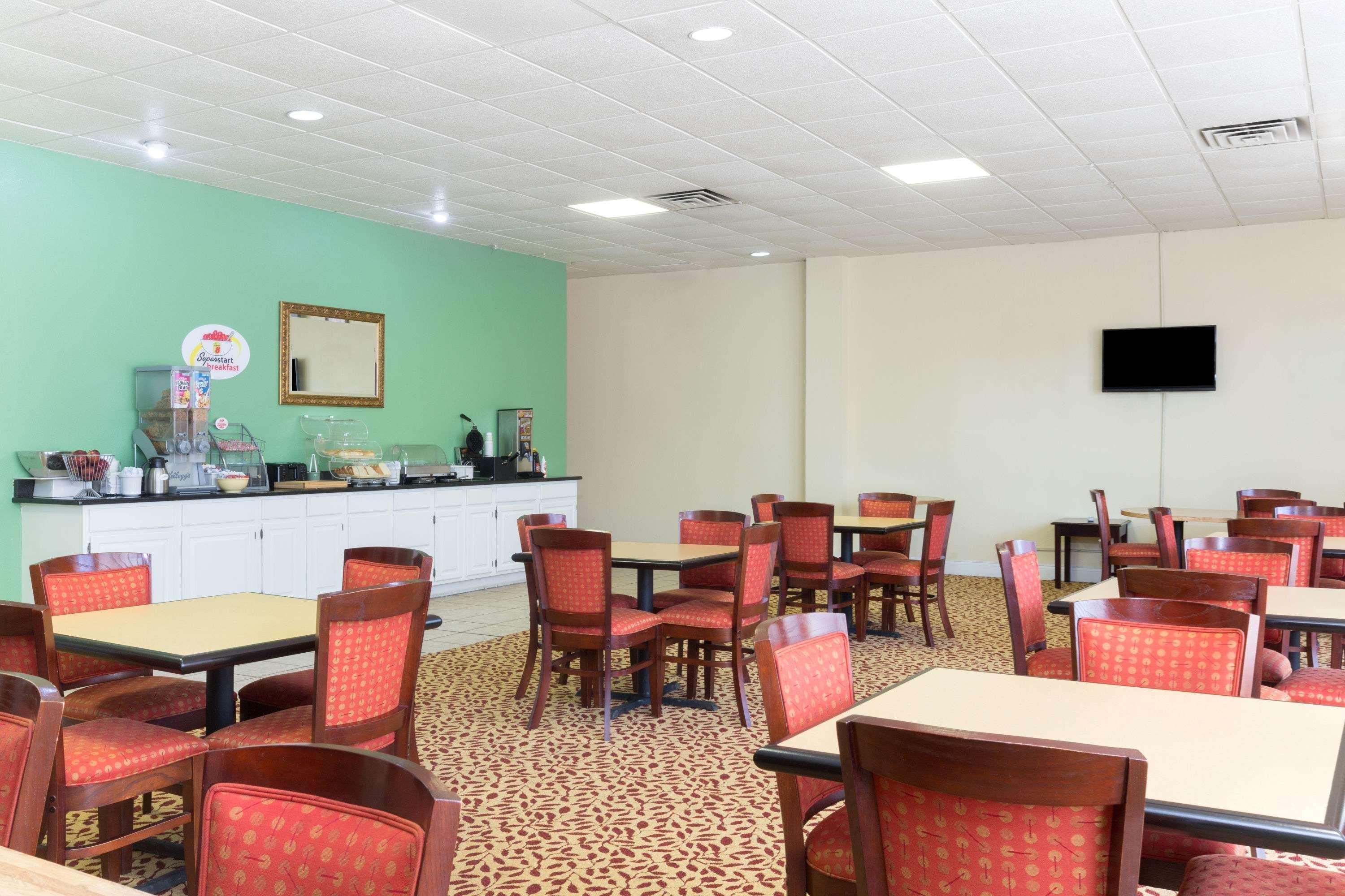 Motel Super 8 By Wyndham Longview/North Esterno foto