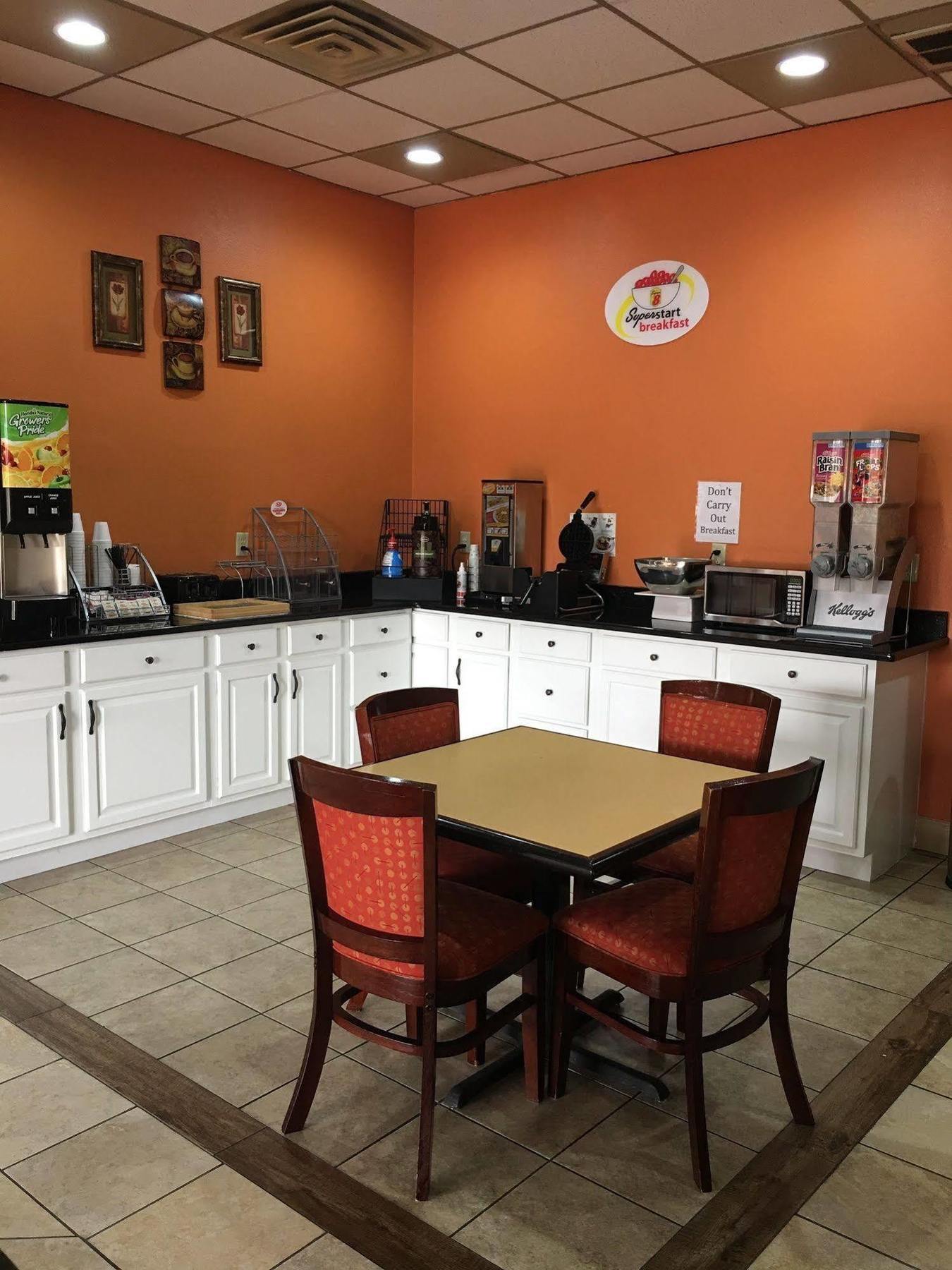 Motel Super 8 By Wyndham Longview/North Esterno foto